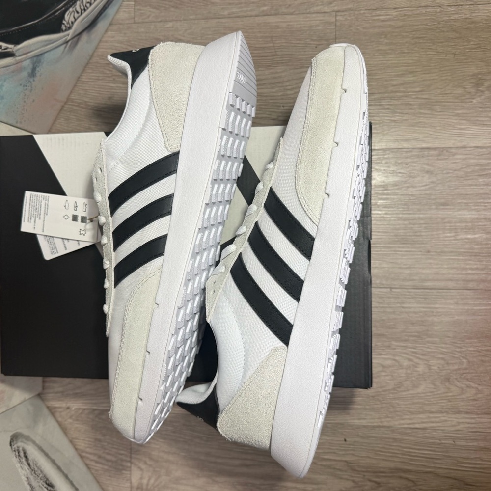 New Adidas Run 60s 2.0 Mens Shoes GX1739 White black Grey Sizes 8.5, 9, 9.5 - 13 - Picture 6 of 11
